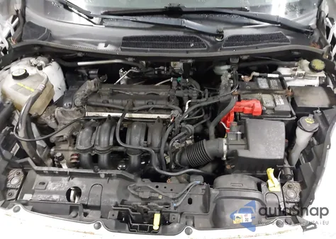 2013 Ford Fiesta Se z USA, uszkodzony, nr VIN 3FADP4EJ8DM193710